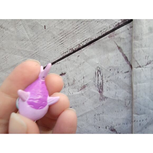 Monster High Abbey Bominable Pet Wooly Mammoth Shiver Lagoona Netune Piranha - Picture 8 of 8